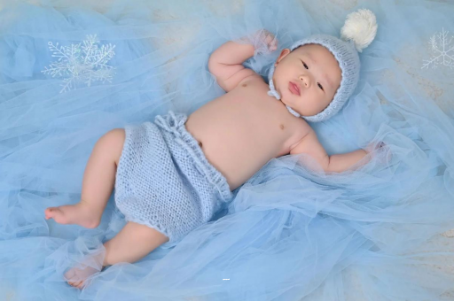 平湖摸孕妇肚子沾喜气